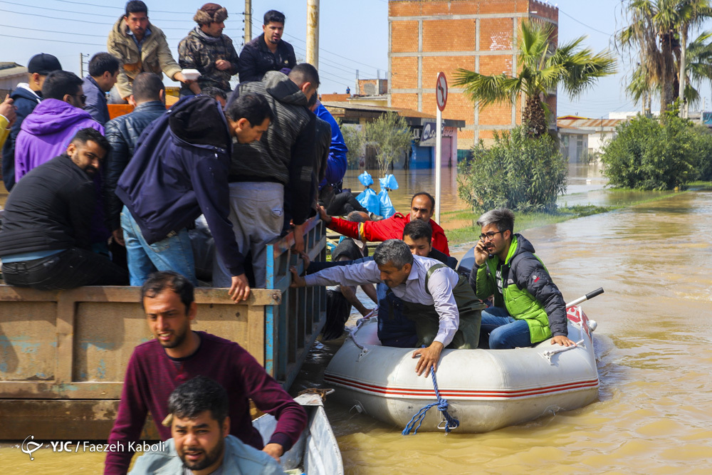 همدلی در سیل 2