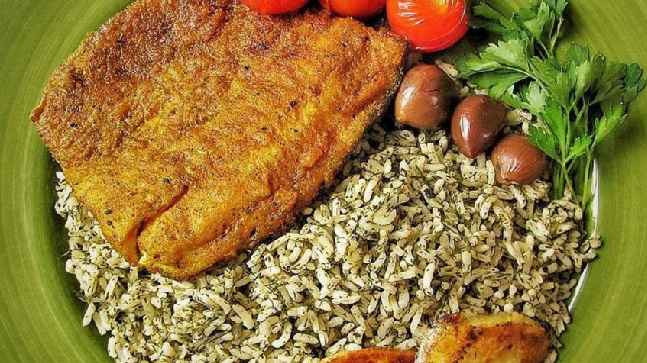 پخت آسان سبزی پلو با ماهی ویژه شب عید